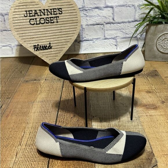 Rothy's Captoe Buffalo Plaid Black & White Ballet Flats Women's - Picture 2 of 10